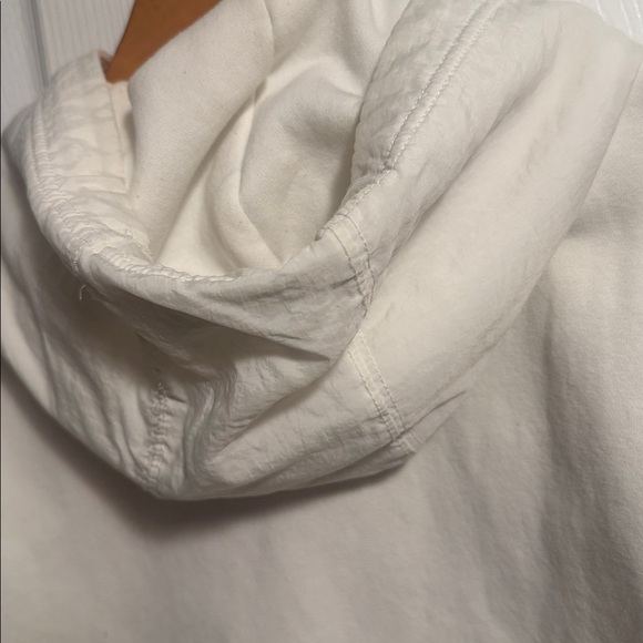 Nike Cream Hoodie with USA Graphic - Picture 8 of 8